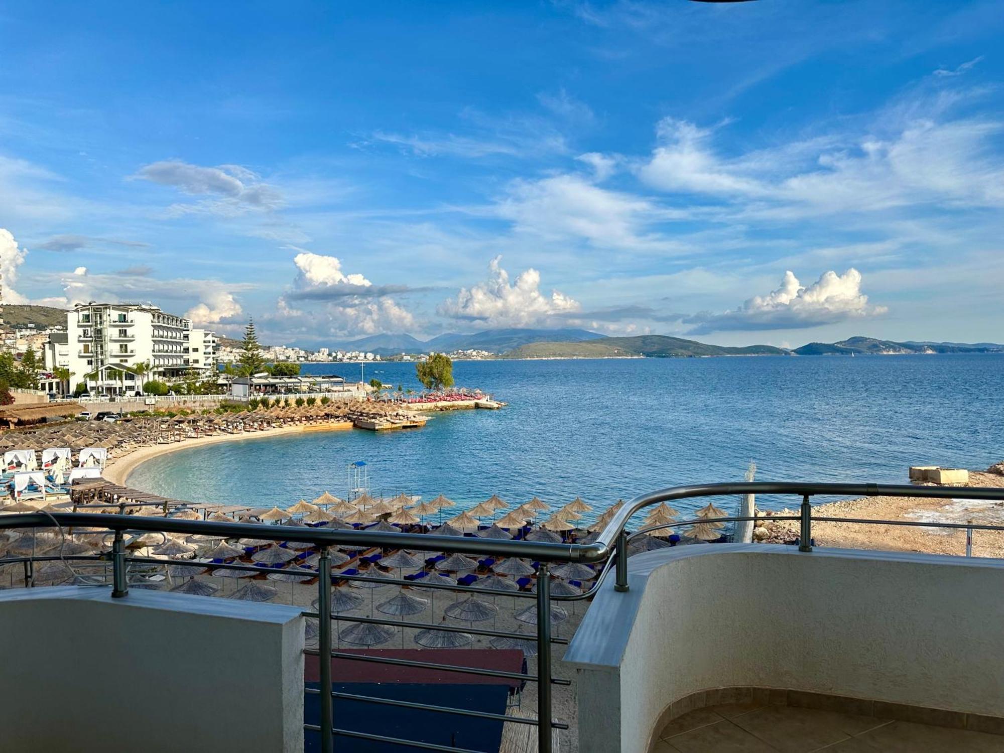 Aqua Apartments Seaview Sarande Exterior photo