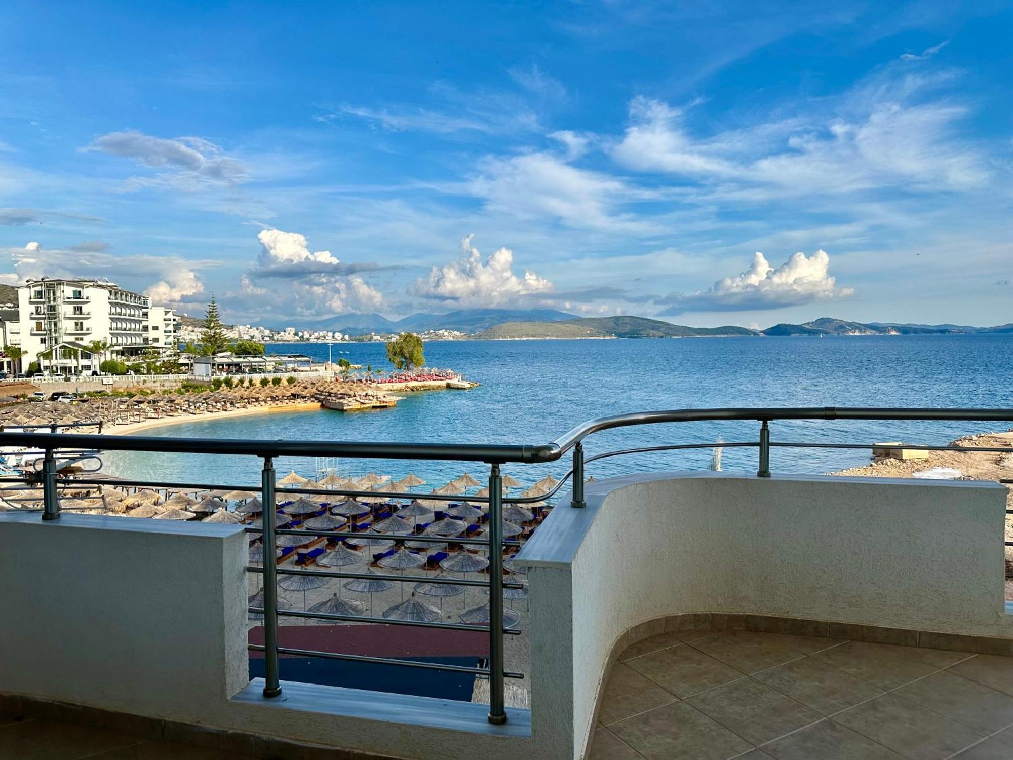 Aqua Apartments Seaview Sarande Exterior photo