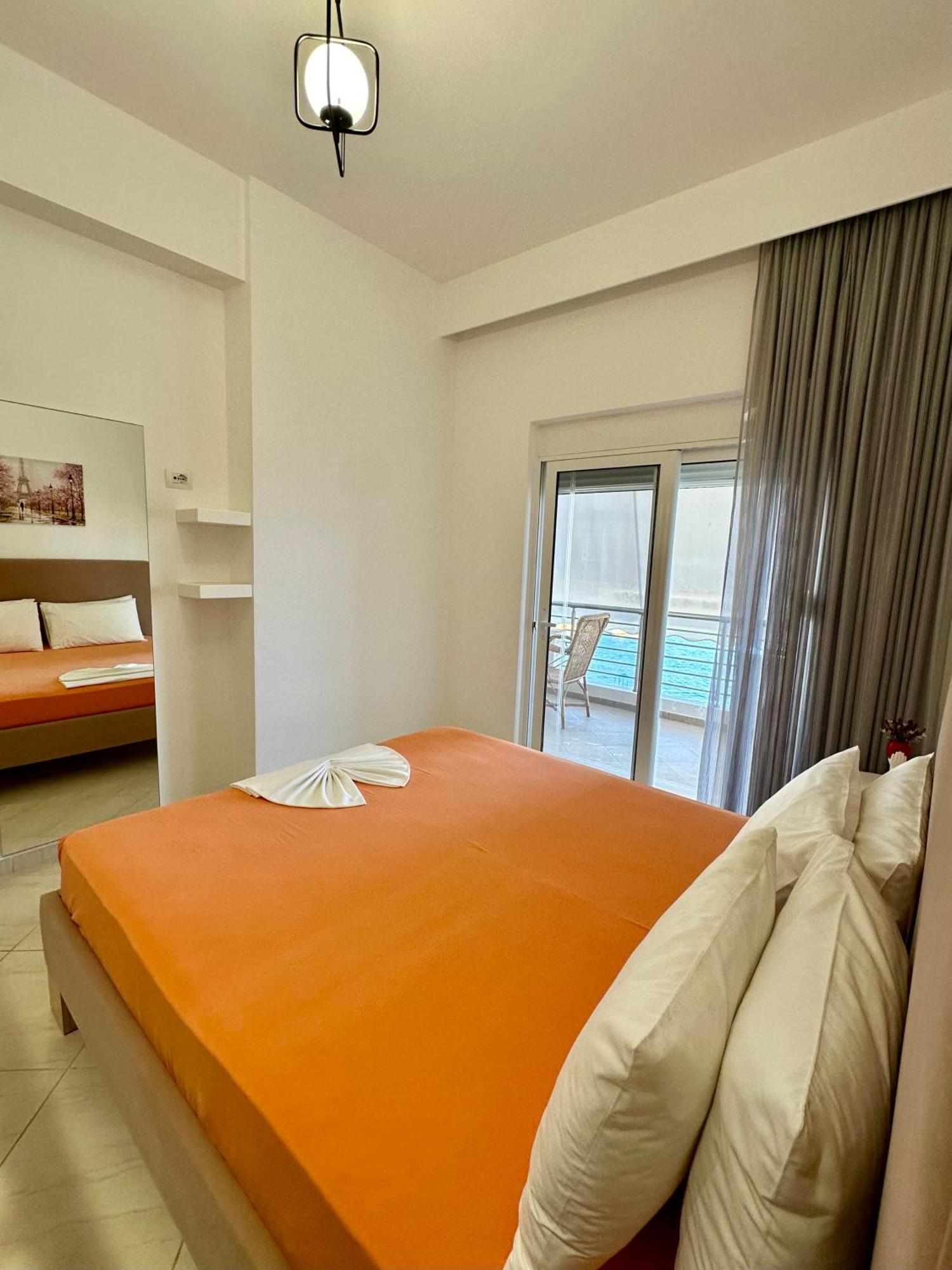 Aqua Apartments Seaview Sarande Exterior photo