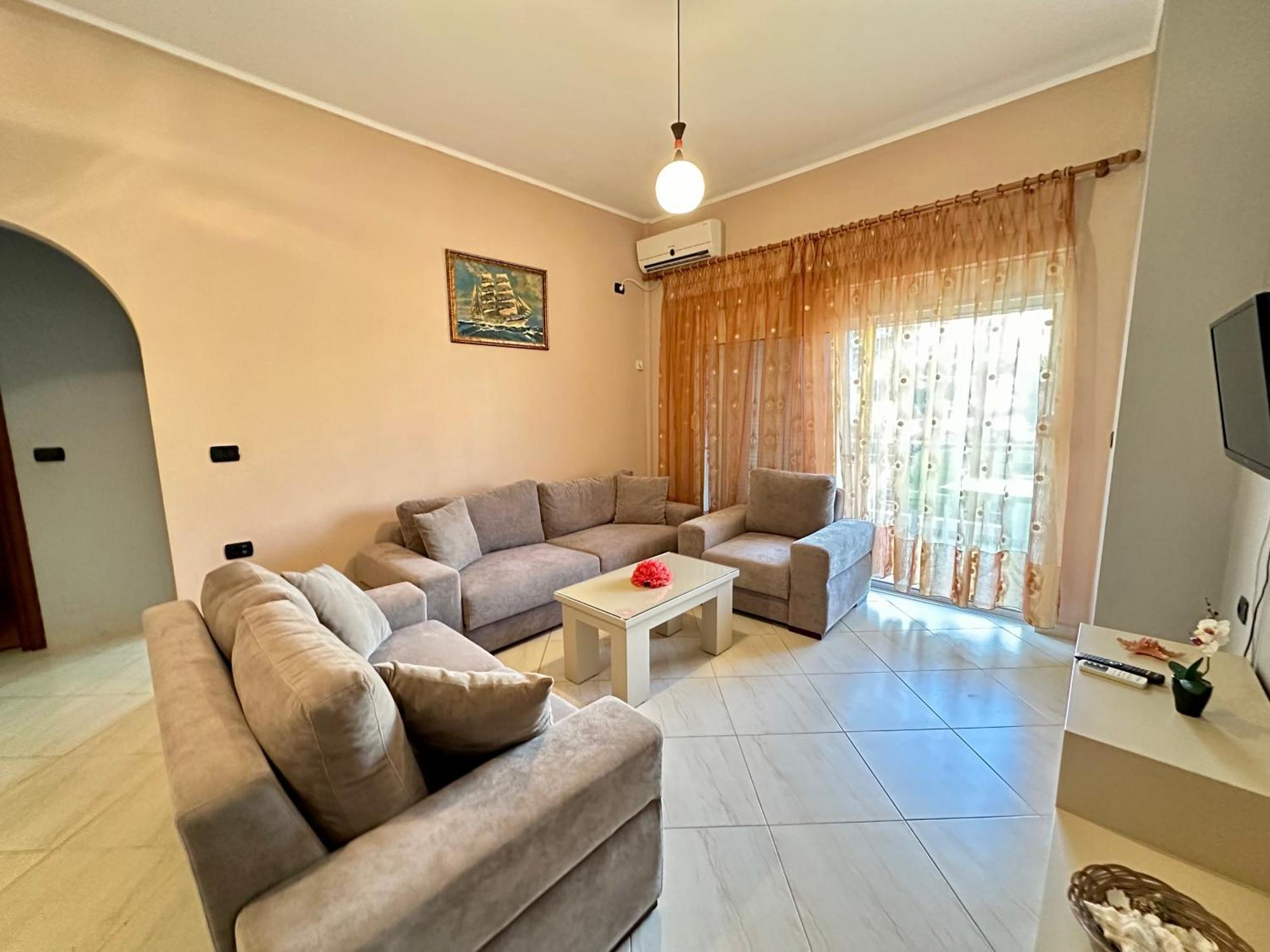 Aqua Apartments Seaview Sarande Exterior photo